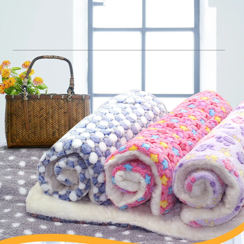 Flannel Dog Bed & Sleeping Mat | Thickened Blanket Rug for Small, Medium & Large Dogs