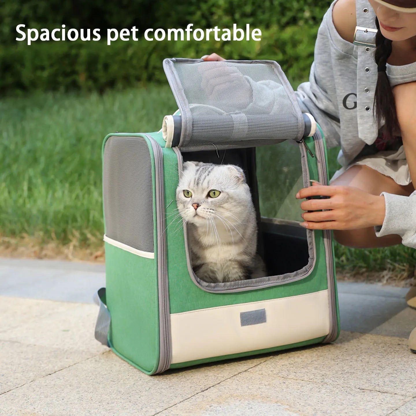 Fashionable Pet Backpack Carrier | Spacious & Breathable Bag for Cats & Dogs